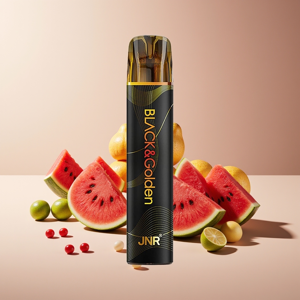 JNR Black&Golden 800 Puffs 550mAh 2ml TPD 2% Chicle Sandía Desechable